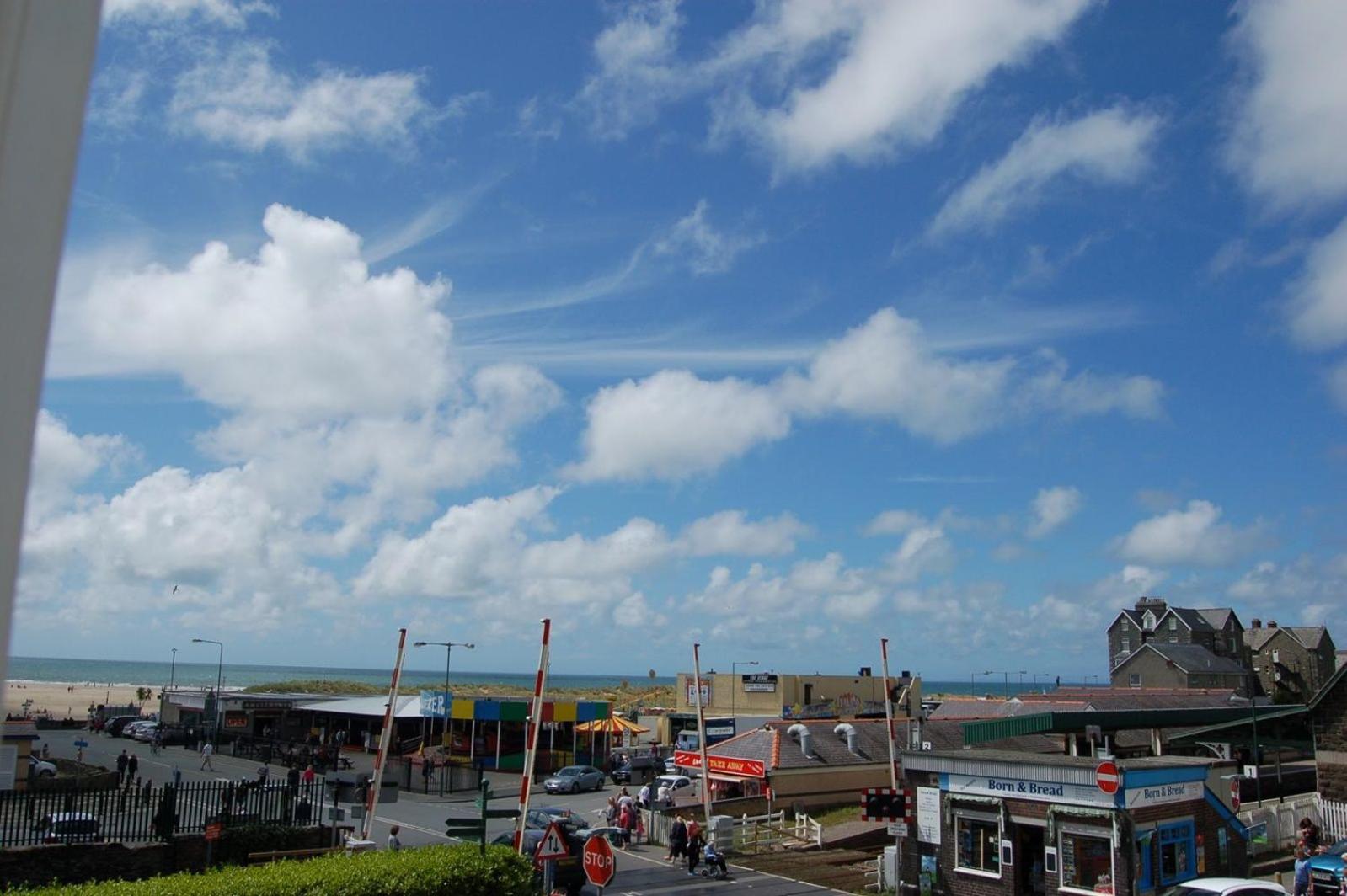 Beach Vista Apartment Three In Barmouth Εξωτερικό φωτογραφία